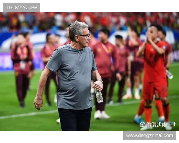 拍卖足球明星的身份揭晓他们的身价和影响力如何引发关注